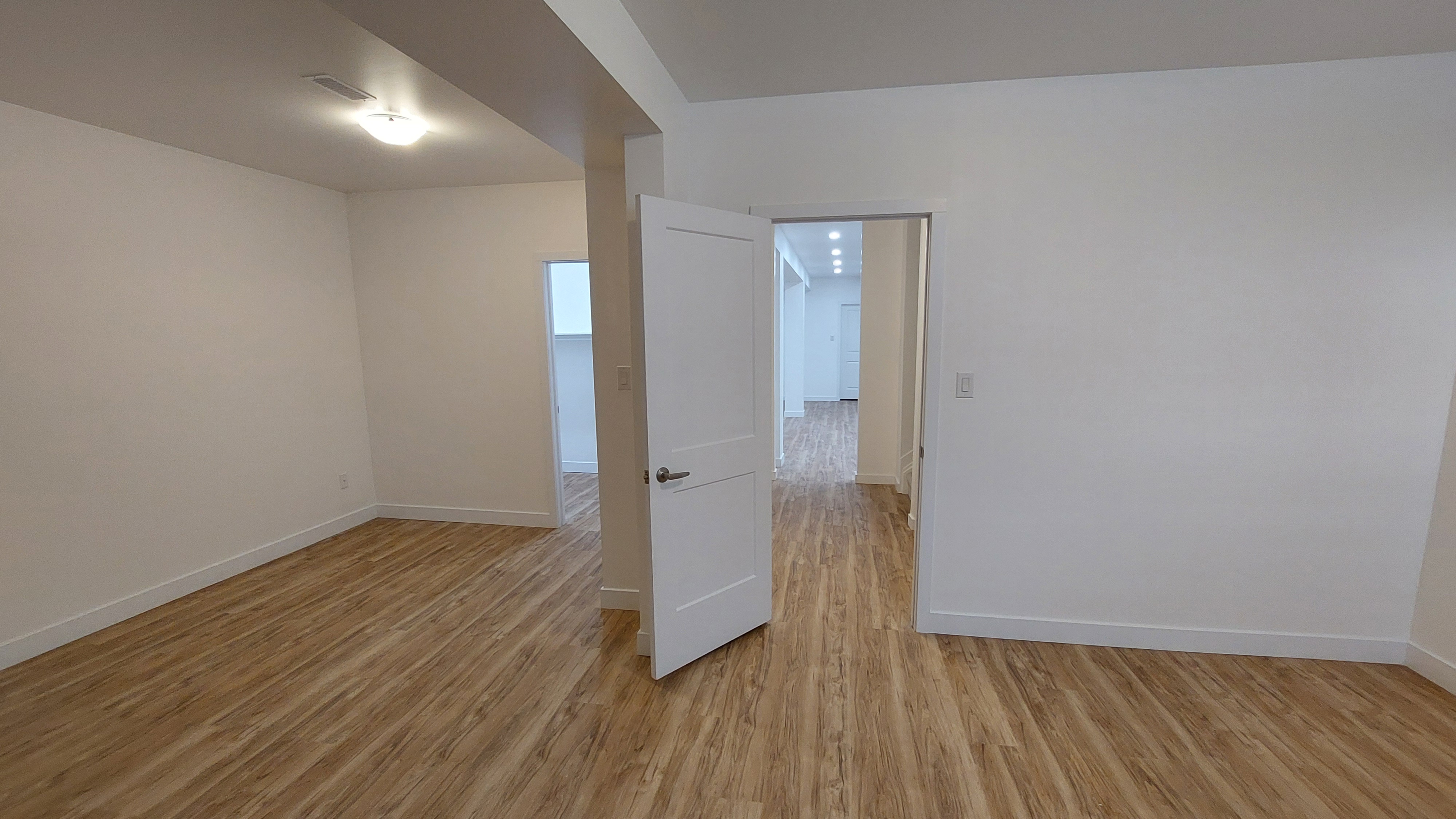 Vinyl plank flooring install in Ottawa