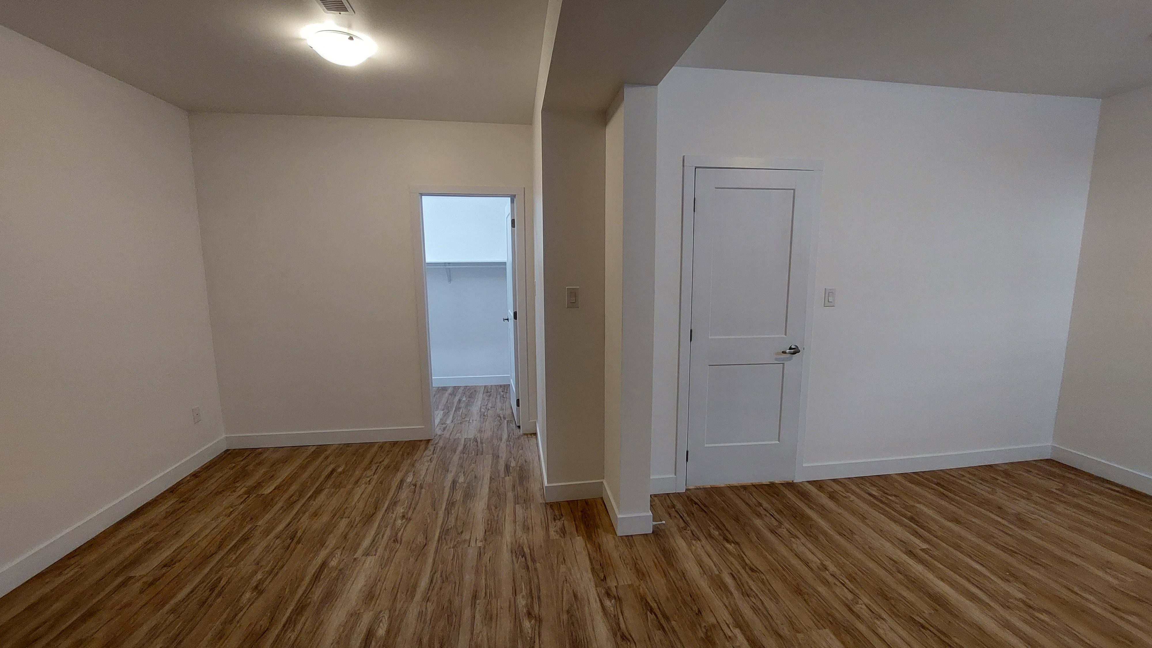 Bedroom with closet in Ottawa